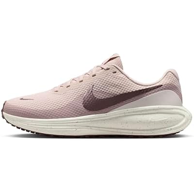Nike Women's Revolution 8 Road Running Shoes