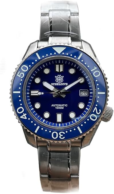 Steeldive Automatic Dive Watch with Luminous Display, 200M Water Resistant, Black Dial, Stainless Steel Band