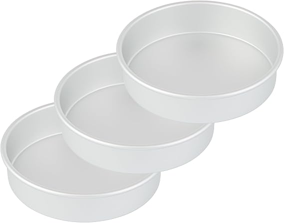 Restaurantware Aluminum Straight-Sided Cake Pan - Pack of 1 - Met Lux 8 x 2 Inches Round Baking Tin, Greaseproof, Even-Heating, Freezable - Anodized Aluminum Round Cake Pan Ideal For Baking
