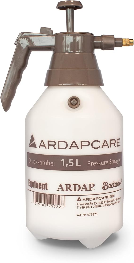 ARDAP Pressure Sprayer 1.5 Litres - With Adjustable Brass Nozzle and Large Filling Opening - Pump Sprayer - Garden Sprayer - For Spraying Plant Protection Products & Anti-Pest Solutions