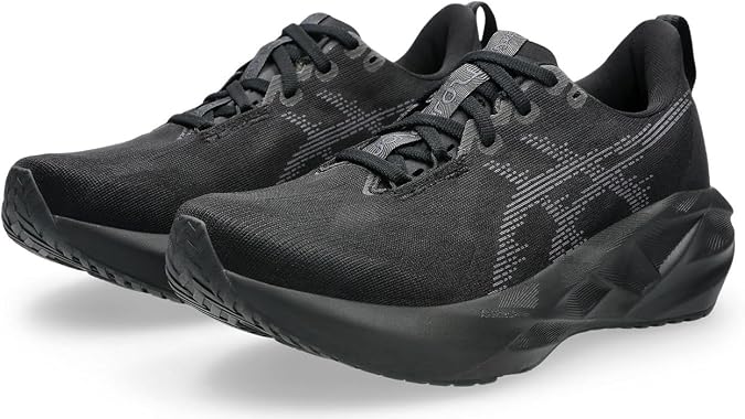 ASICS Women's Novablast 5Sneaker