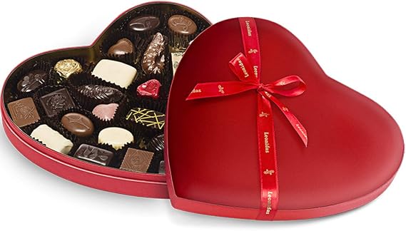 Leonidas Valentine Velvet Heart Gift Box, 30 Assorted Pralines, Creams, Truffles
