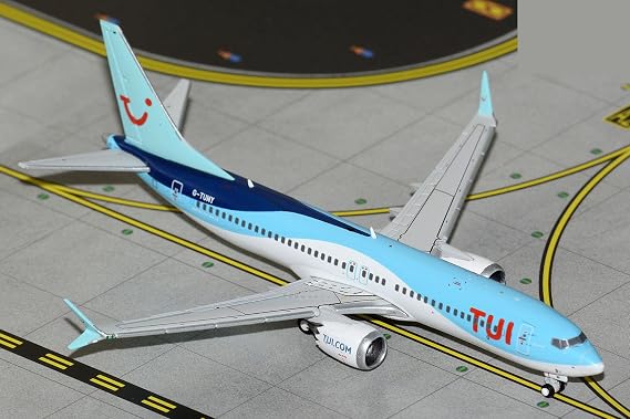 GeminiJets TUI Airways Boeing 737 MAX 8 Die-Cast Model Airplane 1:400 Scale Collectible Aircraft with Display Stand & Landing Gear, Detailed Replica for Adult Collectors 14+
