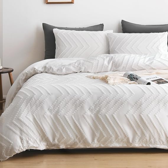 WARMDERN Boho Duvet Cover Queen, Striped Textured White Tufted Bedding Set