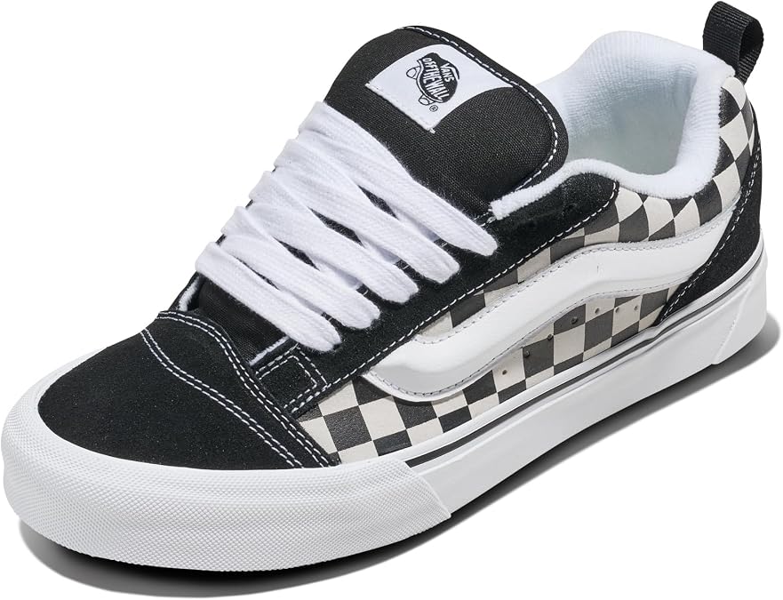 Vans Unisex Adult Knu Skool Shoe - '90s Retro Puffy Low-Top Fashion Sneakers for Men & Women