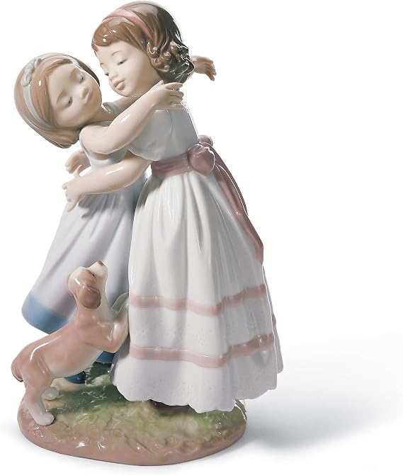 LLADRO Give Me A Hug! Children Figurine. Porcelain Girls Figure.