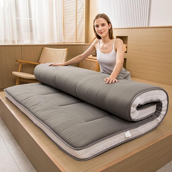 MAXYOYO Breathable Sleeping Mat Foldable Extra Thick Padded Japanese Mattress Quilted Futon Mattress Guest Bed for Camping Couch (Grey Single)