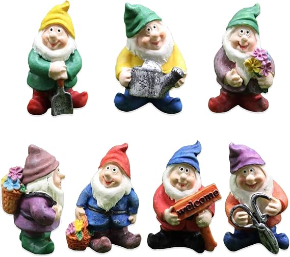 TYXHXTF 7PCS Miniature Garden Gnomes, Micro Landscape Ornaments, Mini Fairy Garden Gnomes Figurines, Outdoor Small Gnomes Set for Holiday Festival Table Garden Decor