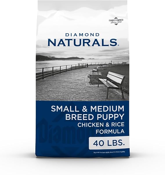 Diamond Naturals Small & Medium Breed Puppy Dry Dog Food, Chicken, 40lb | Puppy, Adult & Senior Dogs | High Protein | DHA for Proper Brain and Vision Development |  Probiotics