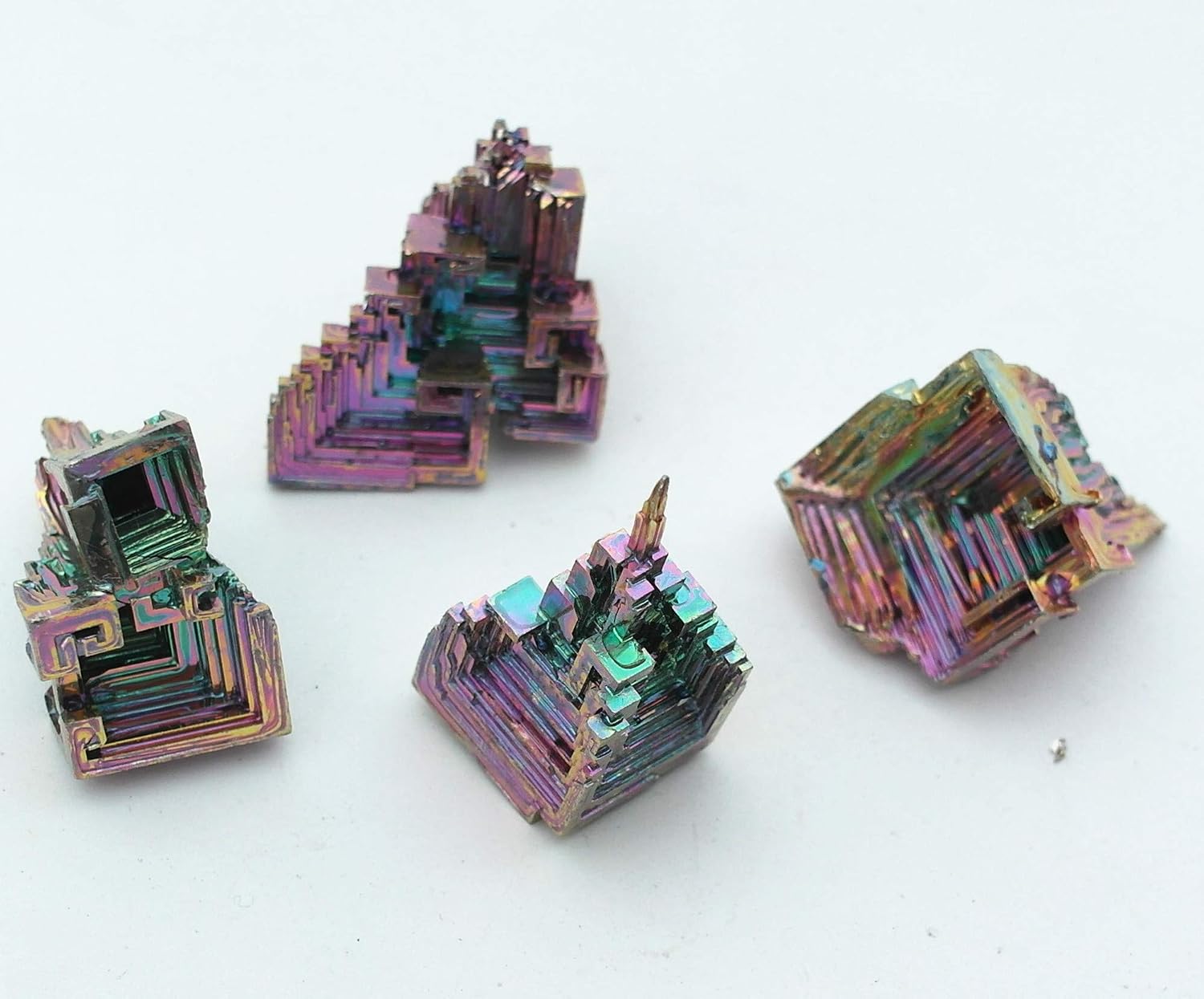 Bismuth Crystal Mineral Specimen Irregular Healing Stone Rainbow Aura Quartz Cluster Collection Therapy Energy Reiki Wicca Rock Decoration 1-1.5 OZ 30-40g Small