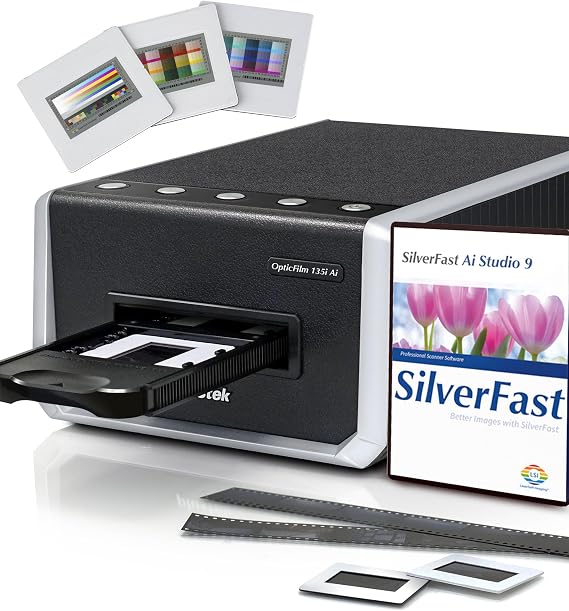 Plustek Film Scanner OpticFilm 135i Ai - Equipped with Third Generation 5-Group Lens System SilverFast Ai Studio 9 Bundle / Automatic Feeding / Advanced IT8 Calibration Target