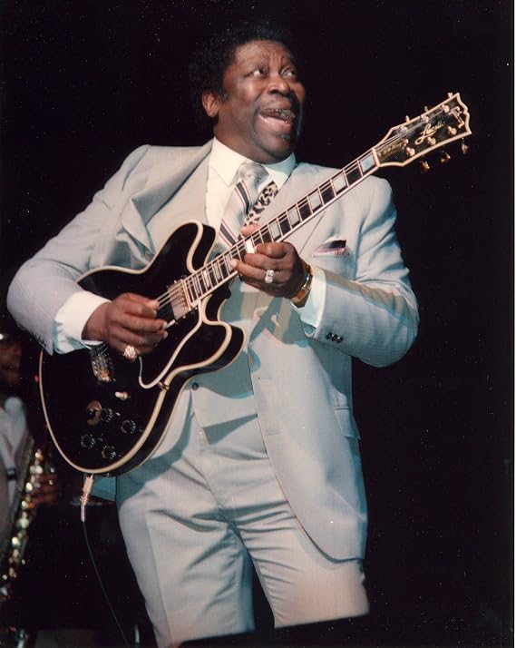 B.B. King Photo Lucille Guitar Rock N Roll Blues Music Musician Concert Photos 8x10
