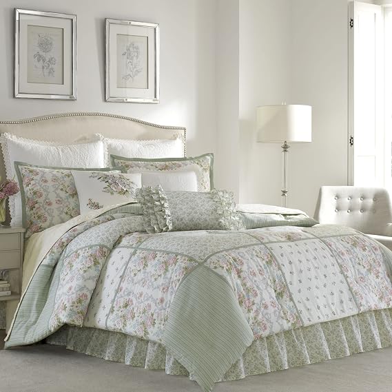 Laura Ashley Home | Harper Collection | Lüks Ultra Yumuşak Yorgan, Dört Mevsim Premium Yatak Seti, Ev Dekoru için Şık Zarif Tasarım, King, Sage