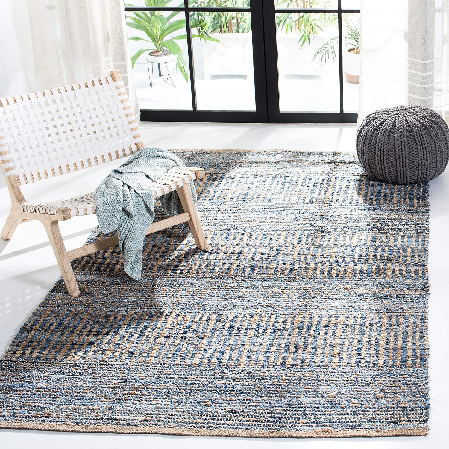 SAFAVIEH Area Rug 8x10 - Cape Cod Collection - Large - Natural & Blue, Handmade Flat Weave Braided Jute, Ideal for Living Room, Bedroom, Office, Dining Space (CAP353A)